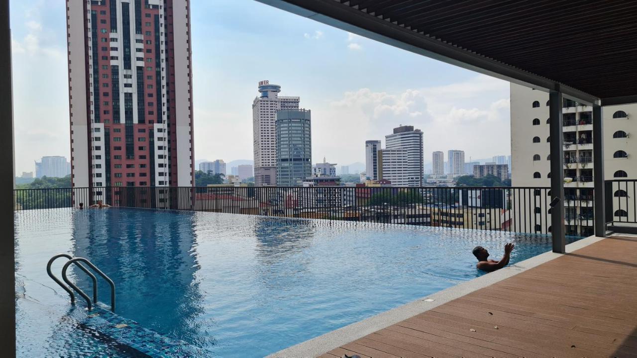 Chambers Serviced Suites Klcc By Cozy Stay Kuala Lumpur Luaran gambar