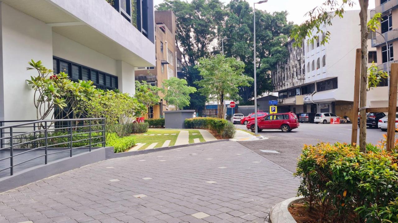 Chambers Serviced Suites Klcc By Cozy Stay Kuala Lumpur Luaran gambar